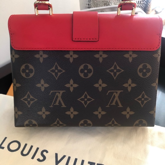 Sold - Louis Vuitton Locky BB - Picture 7 of 12